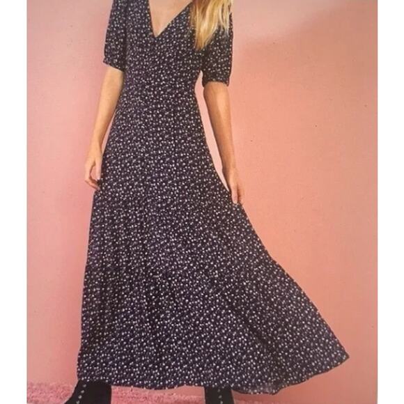 Modcloth New Ditsy Floral Short Sleeve Tiered Maxi Dress Size S - Picture 1 of 13